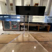 Triangular plexiglass coffee table end table Altuglas David Lange 70