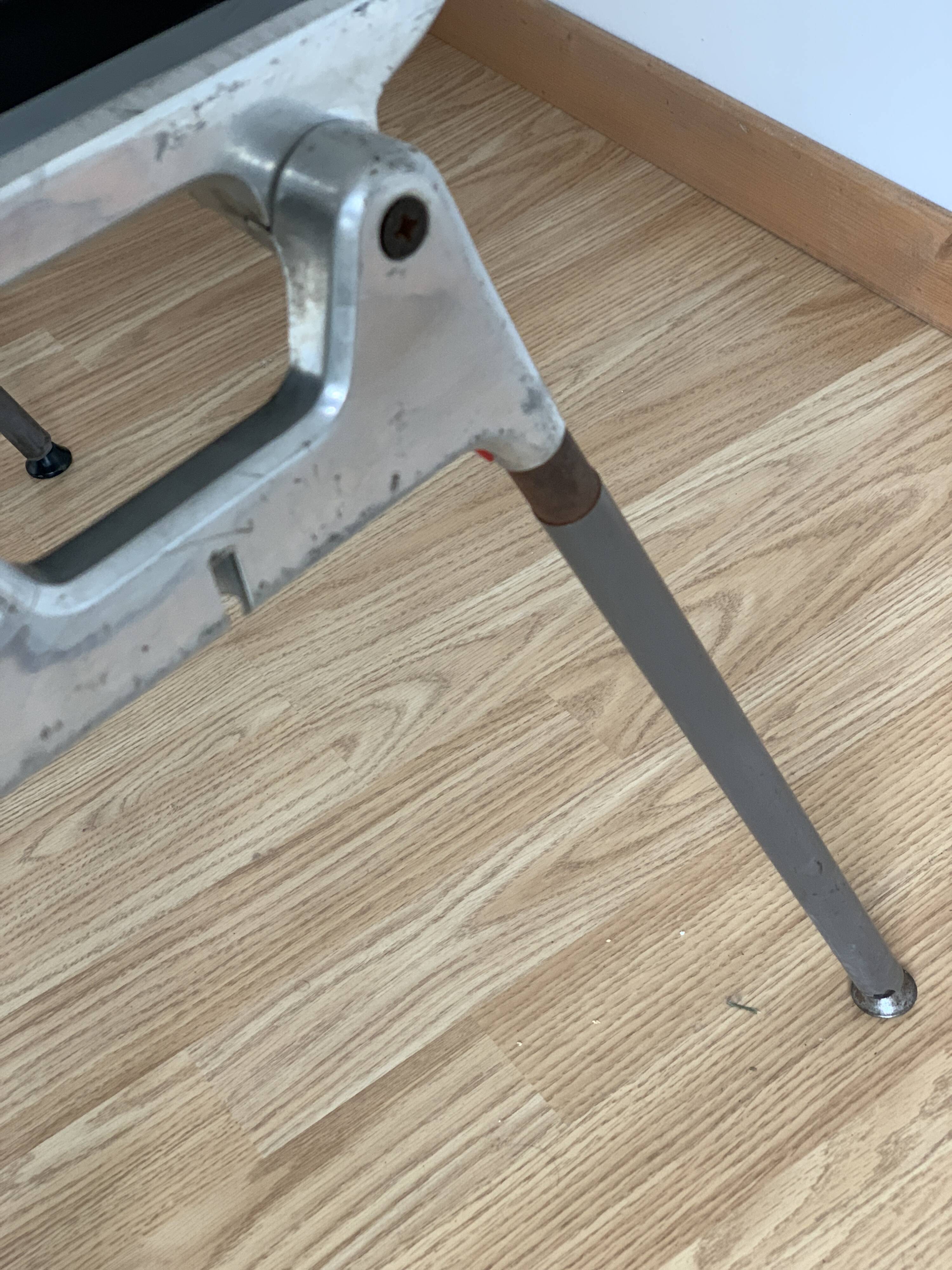 DSC chair by Giancarlo Piretti Castelli edition