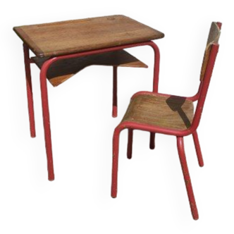 Desk and children's chair