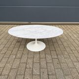 Original oval coffee table Knoll Tulip Eero Saarinen Carrara