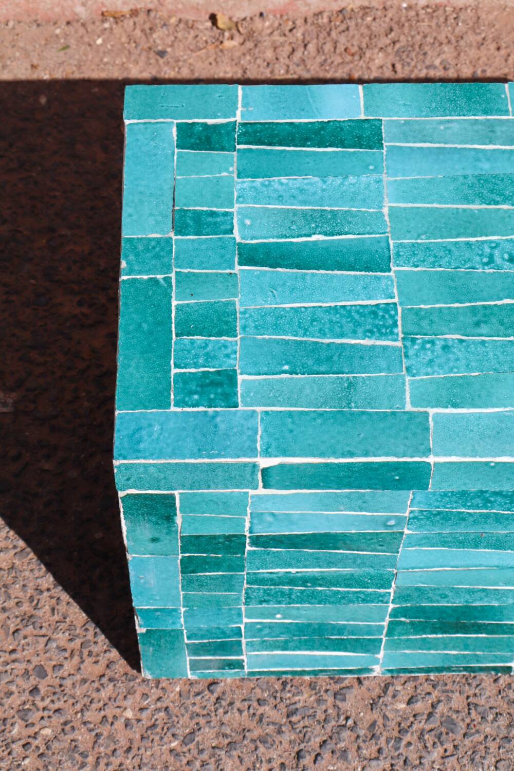 Table basse en Zellige moderne bleu turquoise