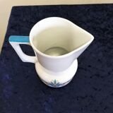 Duo of coffee cups in porcelain
