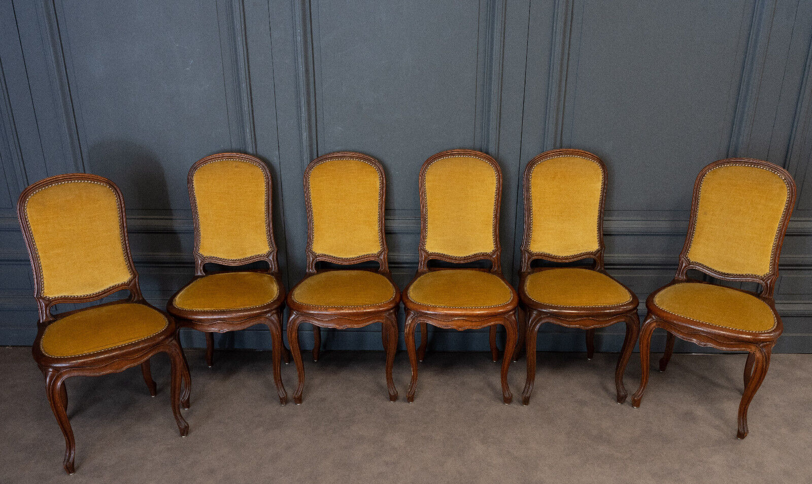 Suite of 6 Louis XV style chairs in walnut nineteenth yellow velvet