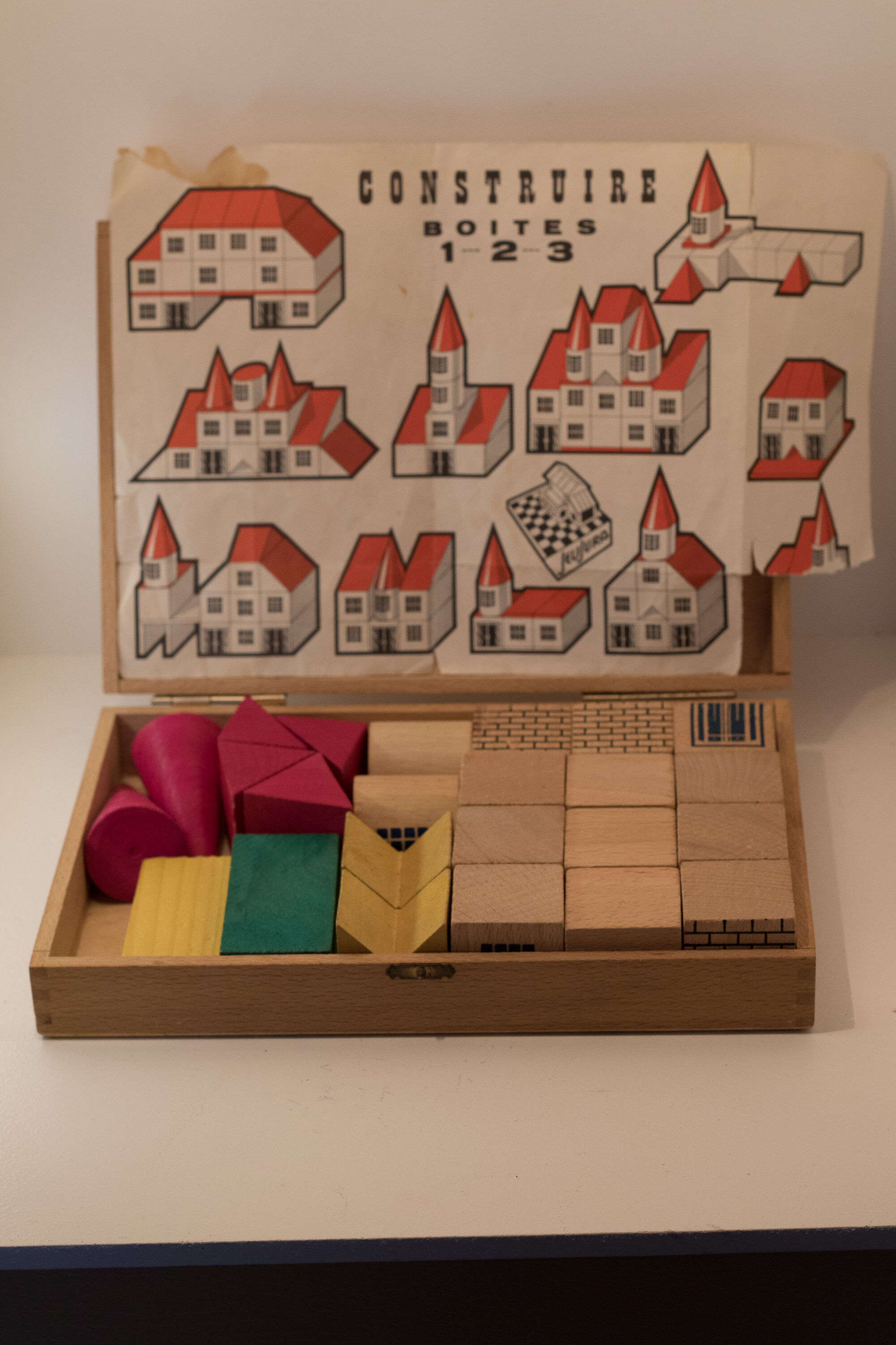 Jeu de construction jeujura numéro 2