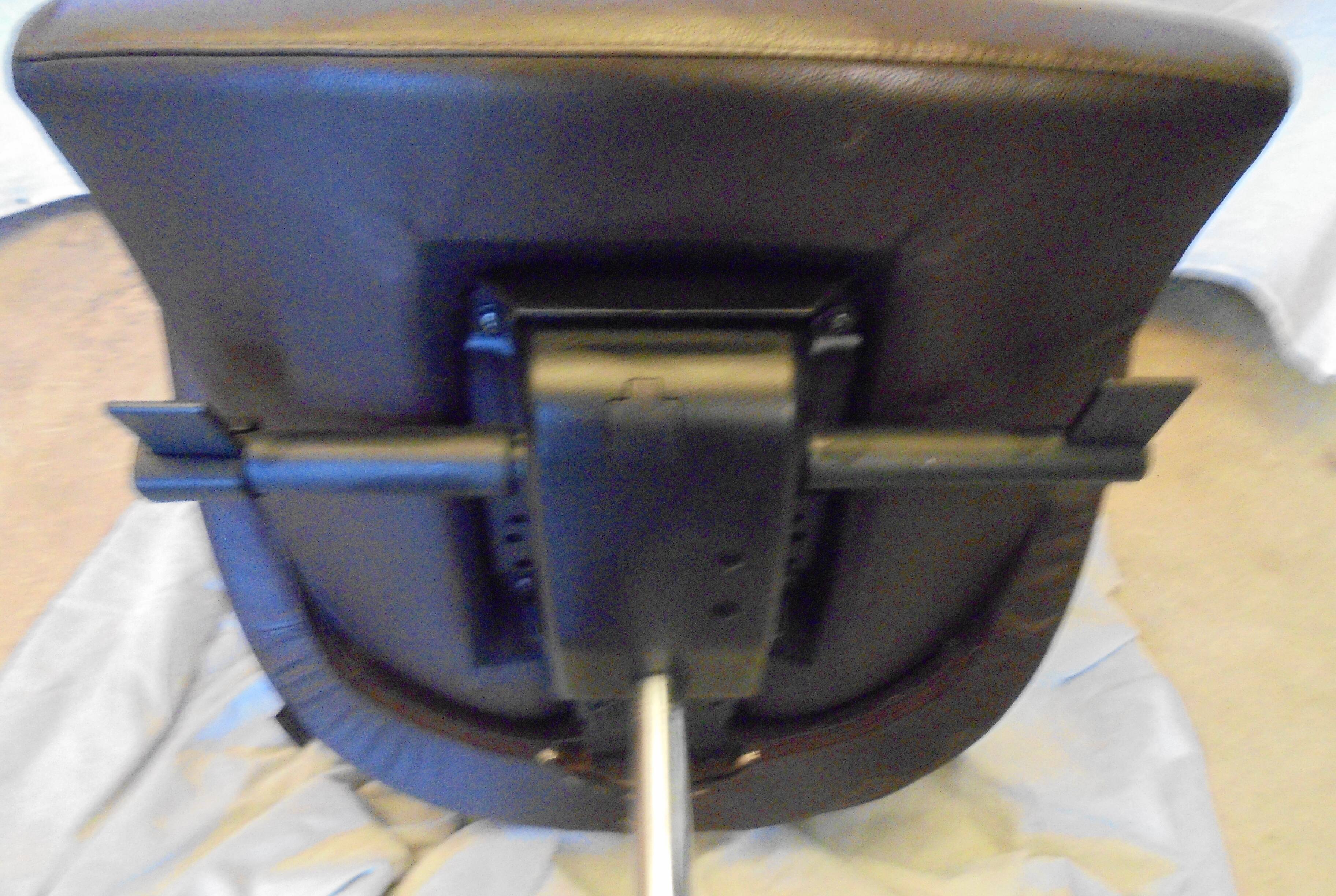 2000s Emmegi leather Italian office chair