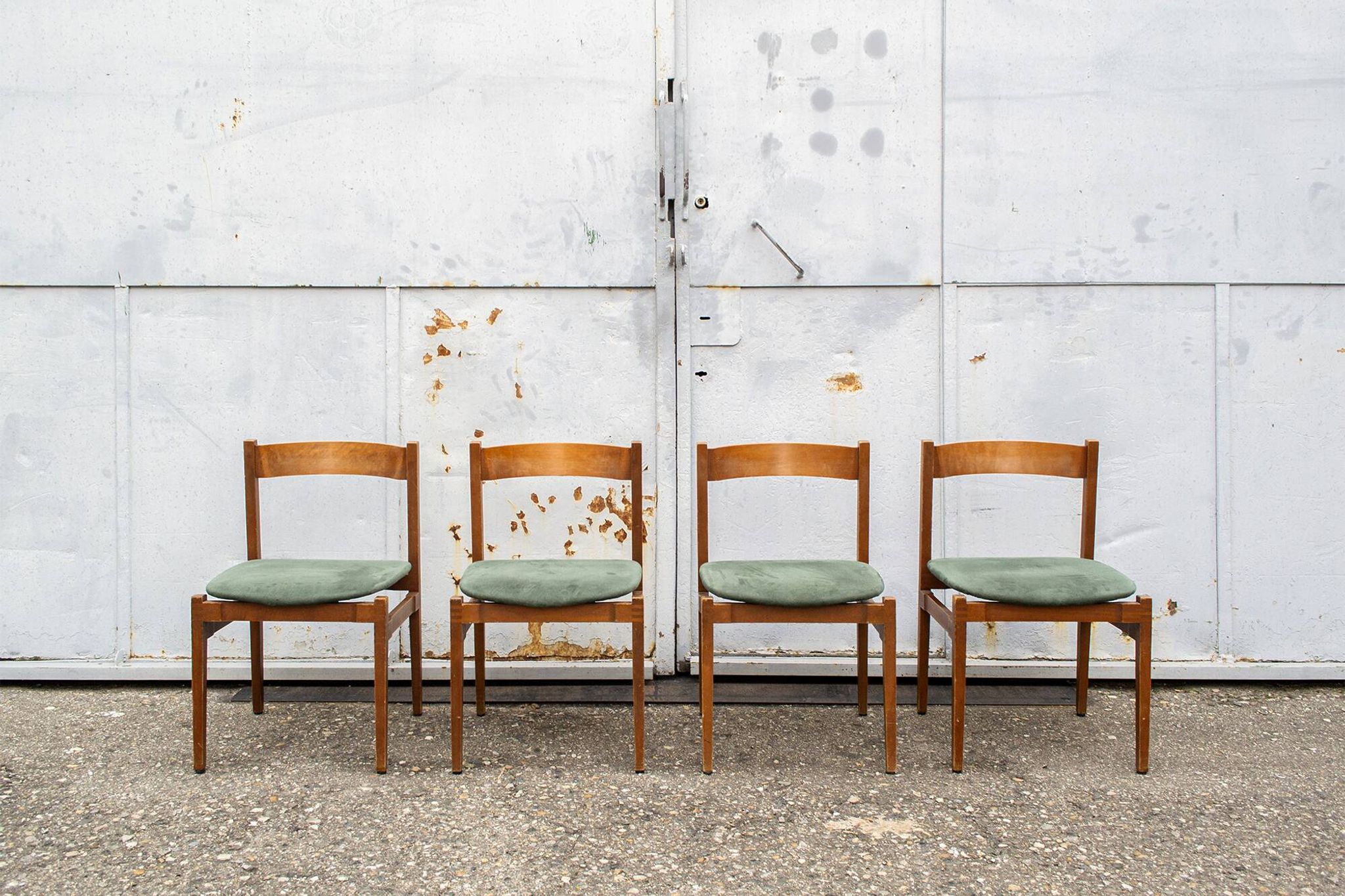 Dining Chairs Nr. 104 by G. Frattini for Cassina, 1961, Set of 4