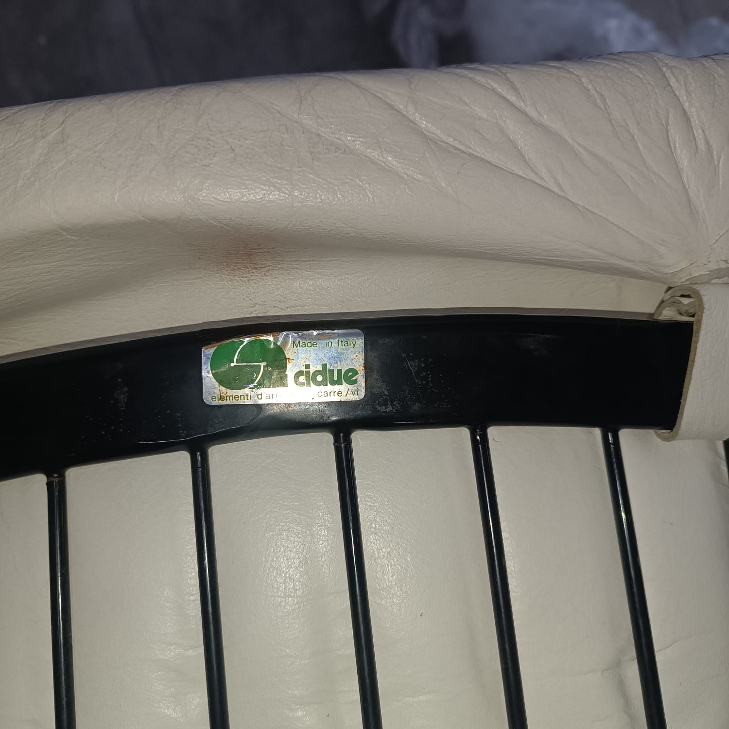 Set of 8 vintage white leather chairs model No C2 by Cidue, Italy 1970