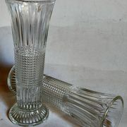 Duo of glass soliflores with vintage pimples 50s