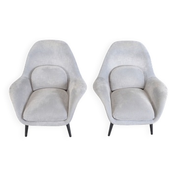 Pair of scandinavian armchairs Federicia edition