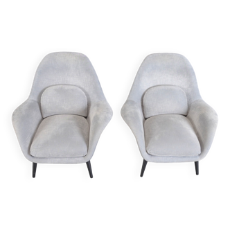 Pair of scandinavian armchairs Federicia edition