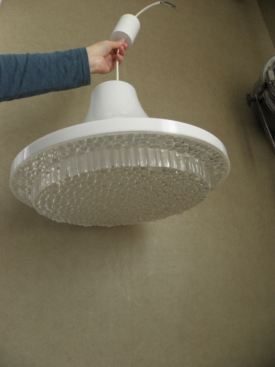 Ice imitation suspension