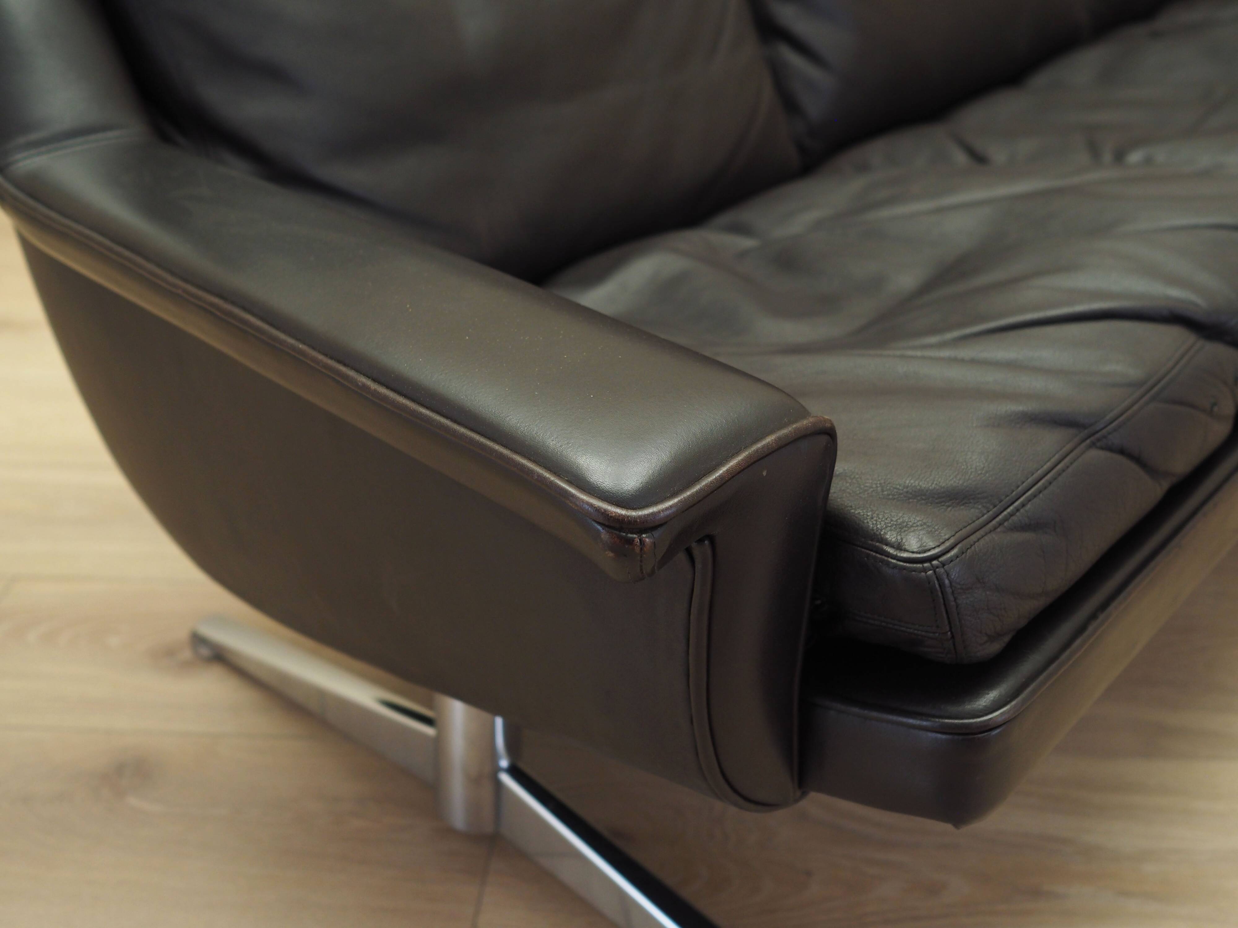 Brown leather sofa, Danish design, 1970s, designer: Werner Langenfeld, manu