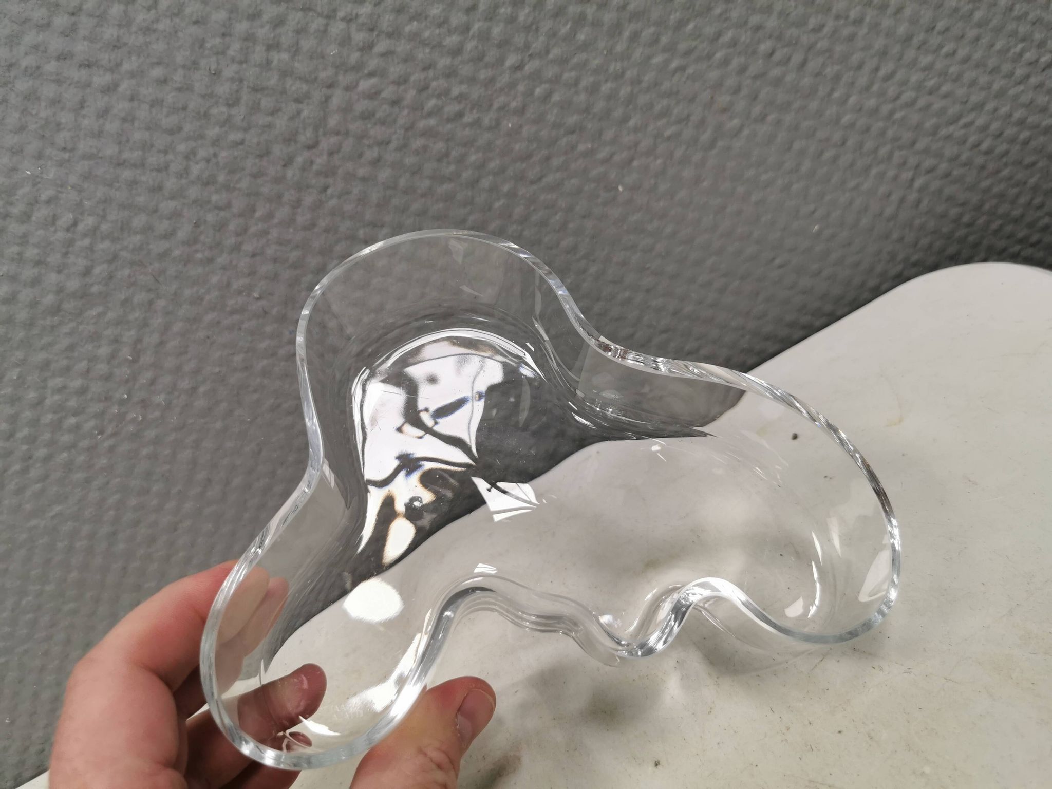 Stylish Alvar Aalto bowl, Finland, estimated to date from the 1980s–90s