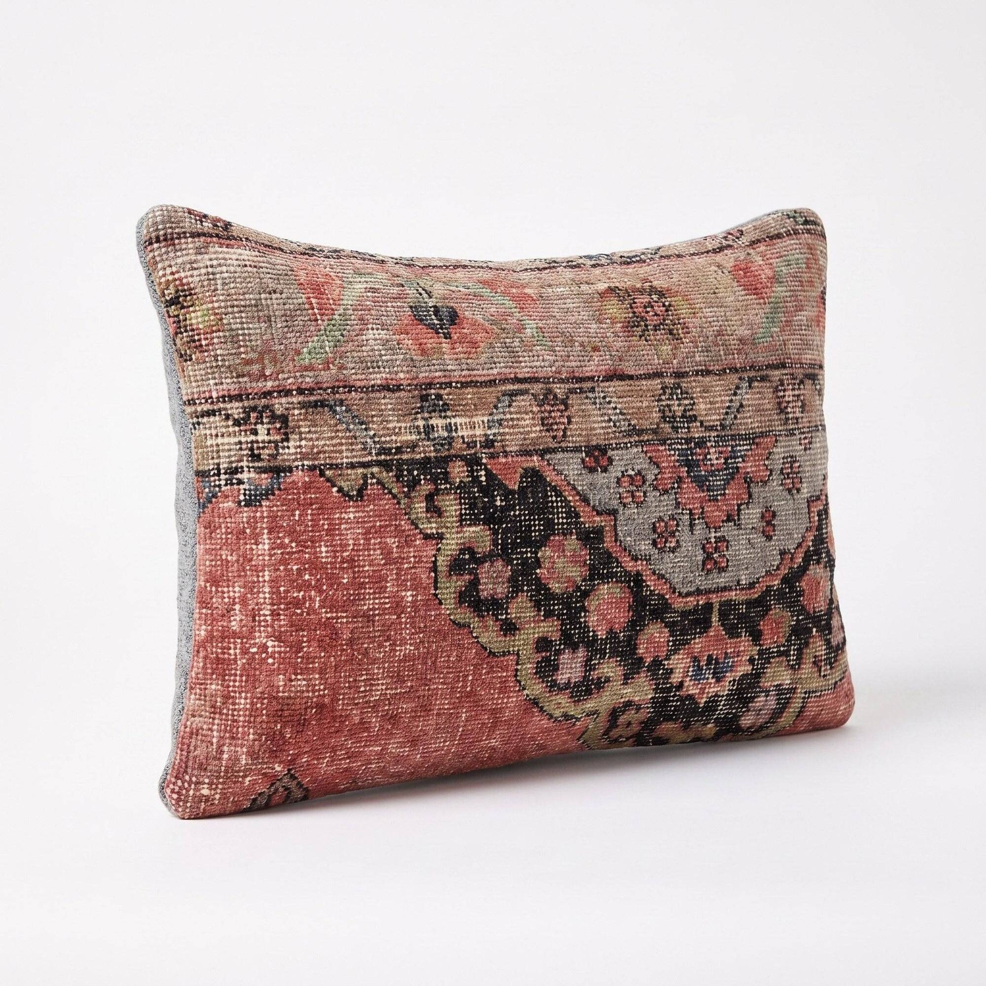 Vintage Turkish cushion cover 41x61 cm