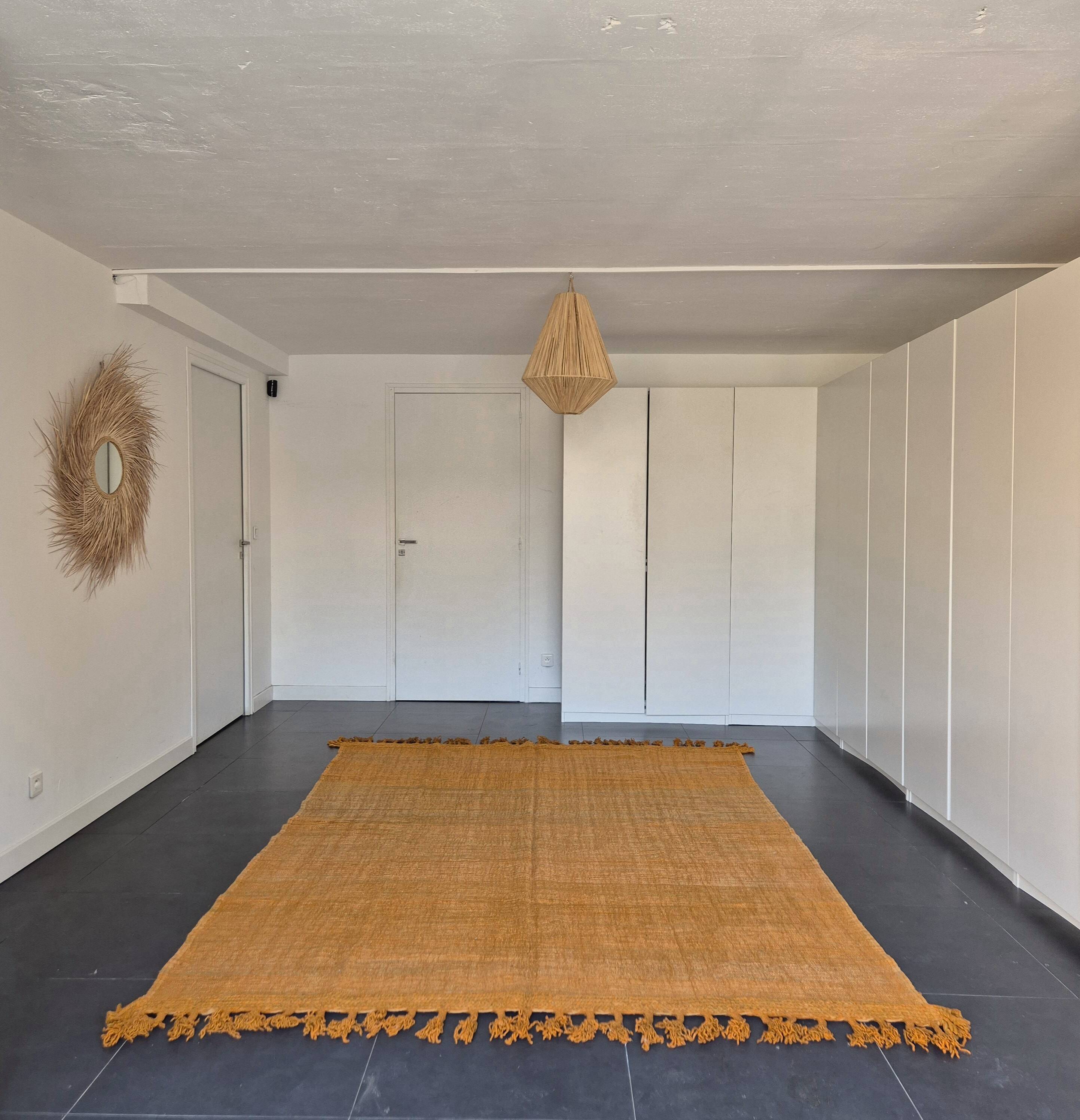 Berber kilim rug 200x290