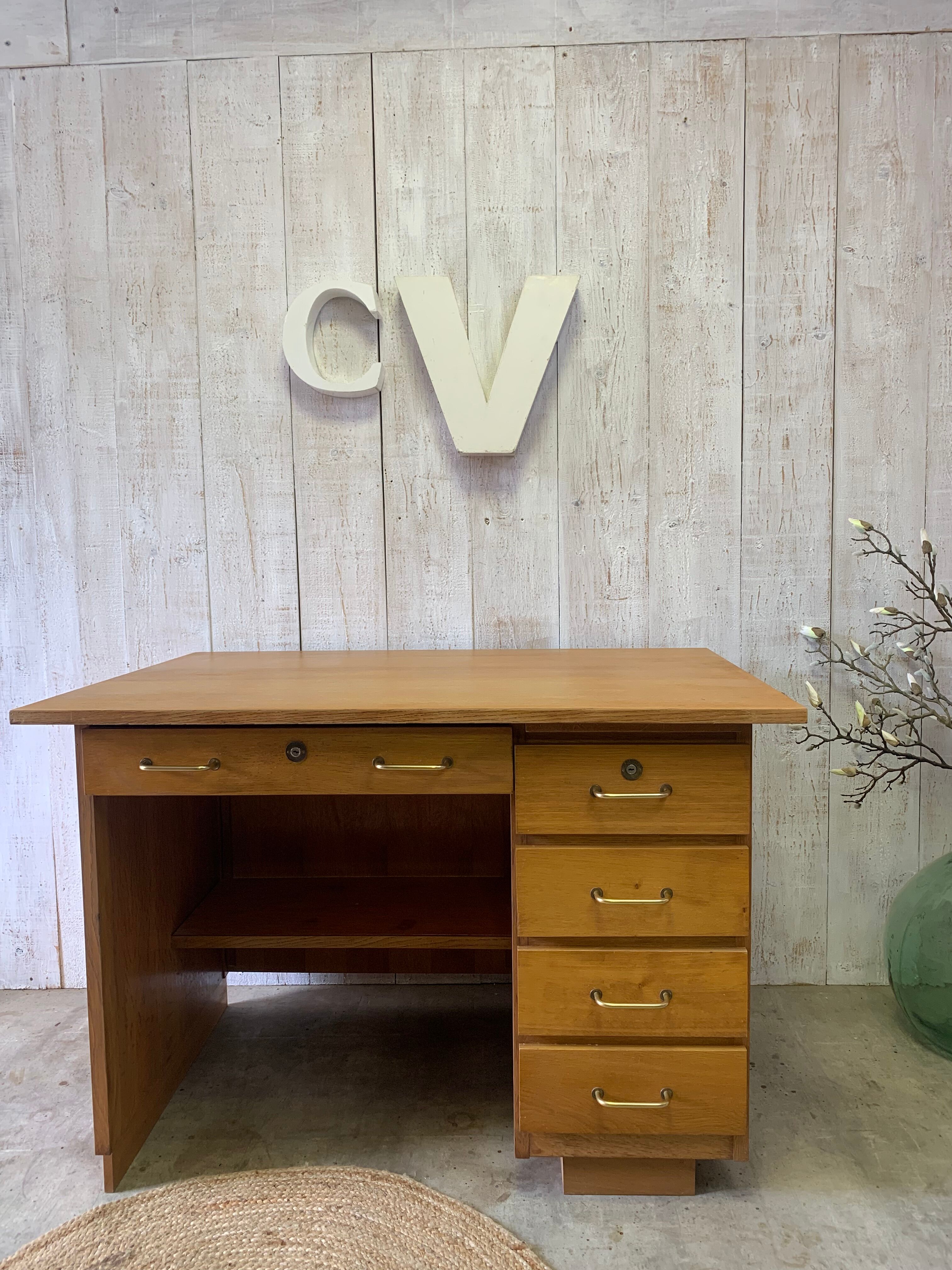 Vintage "spirol" desk