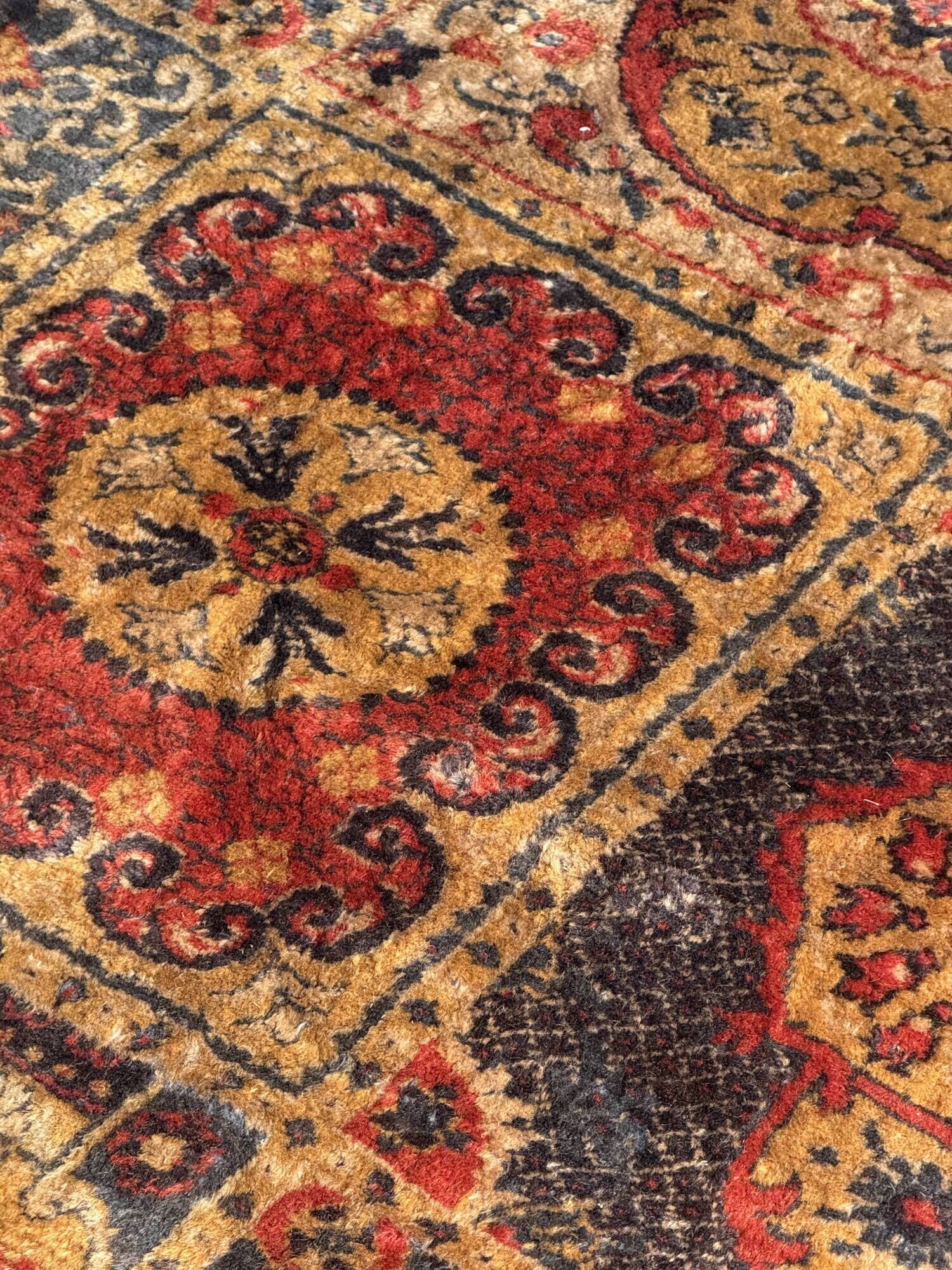 Vintage Ladik wool rug - 230 x 180 cm