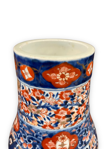 Paire de vases porcelaine imari japon fin XlXeme début XXeme