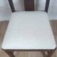 Chaise en bois retapissée en tissu bouclette, années 70-80