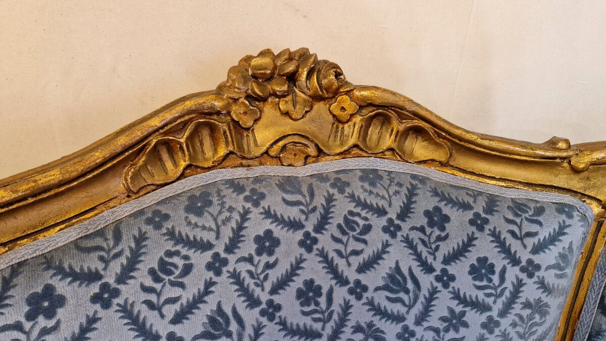 Paire De Fauteuils "Bergère" En Bois Doré de Style Louis XV
