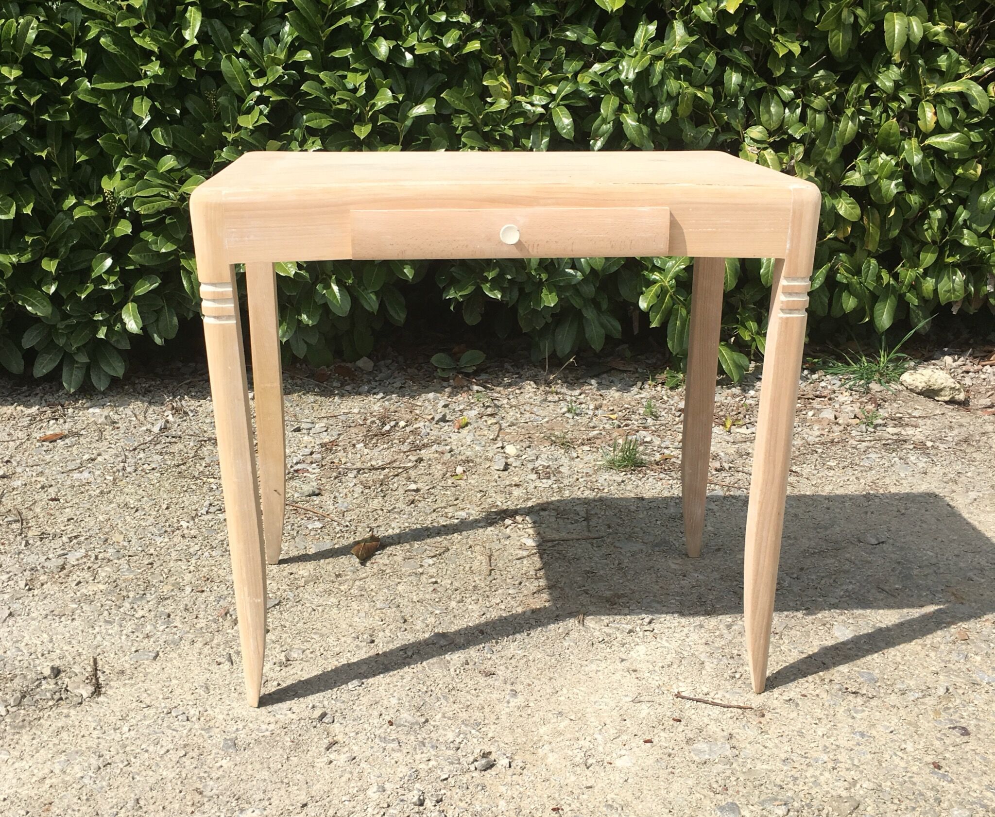 Side table raw wood art deco