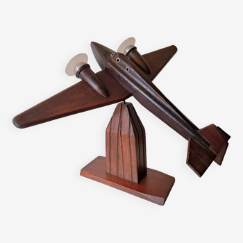 Avion d'époque art déco en bois