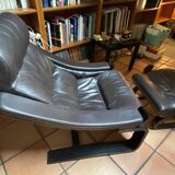 Pair of armchairs and their ottomans by ake fribytter for nelo sweden 1970