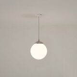 Opaline suspension