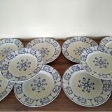 Set of 10 flat plates Moulin des Loups