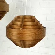 Pair of Hans-Agne Jakobsson pendant lights in pine veneer – AB Ellysett
