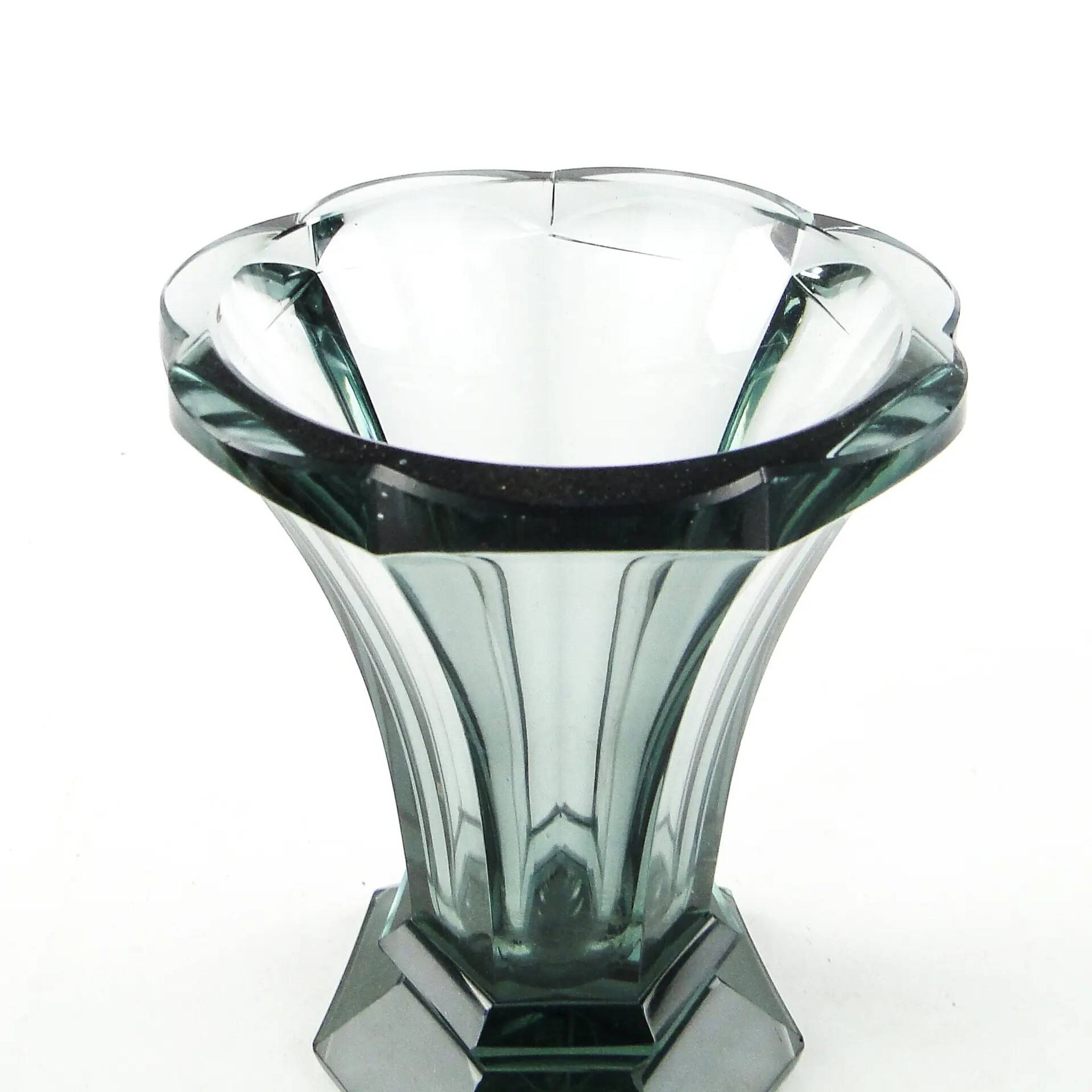 Vase, Art Deco, crystal, Moser, Czechoslovakia, 1930s