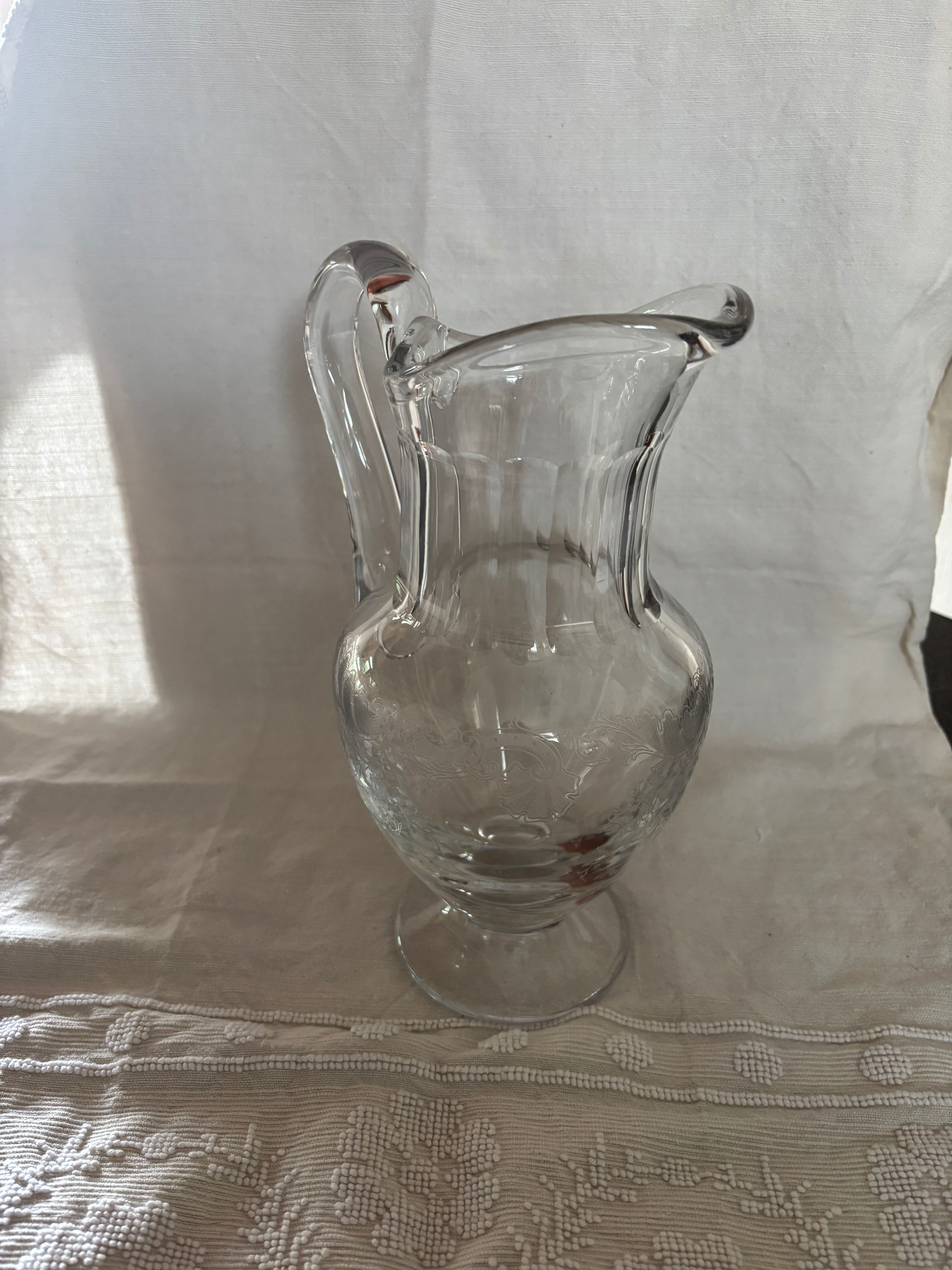 Crystal water jug by Saint-Louis signed – antique engraved service