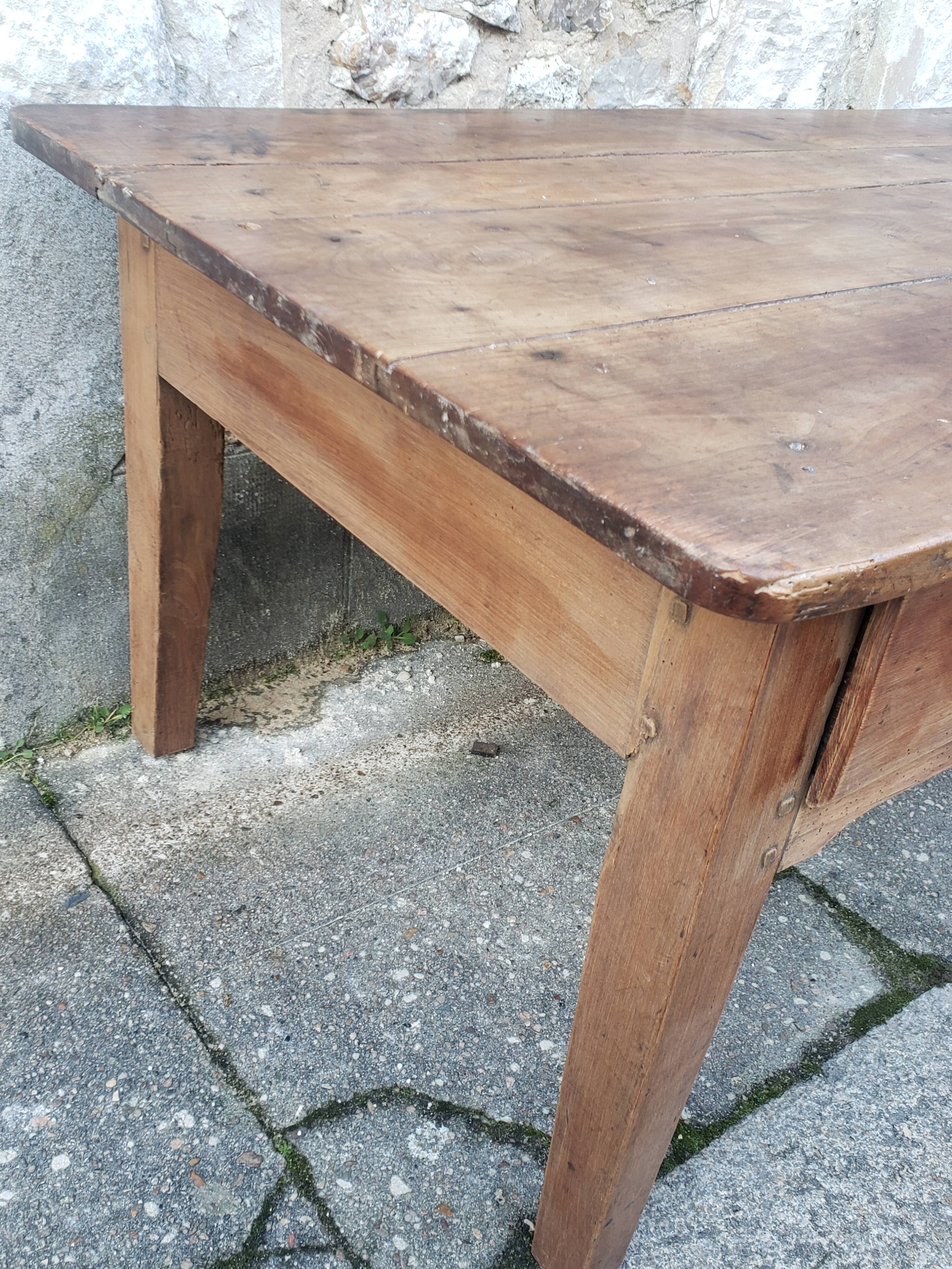 Farm table coffee table