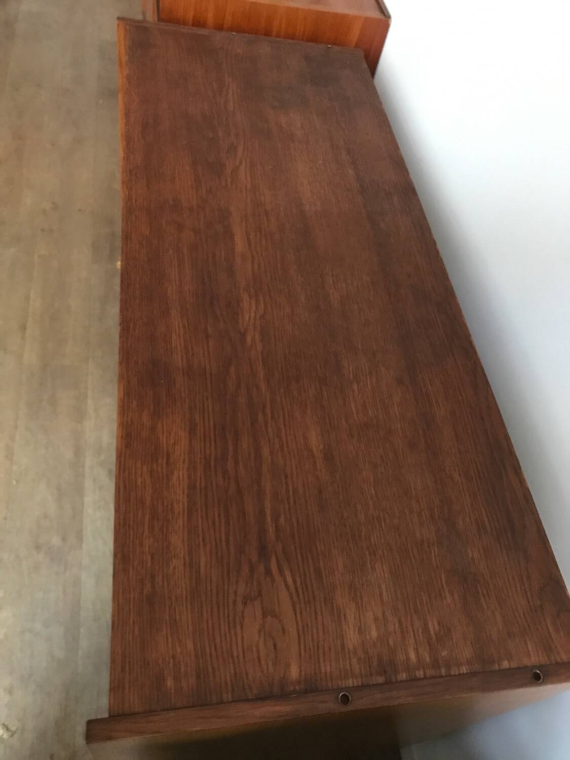 Jiroutek sideboard sliding doors