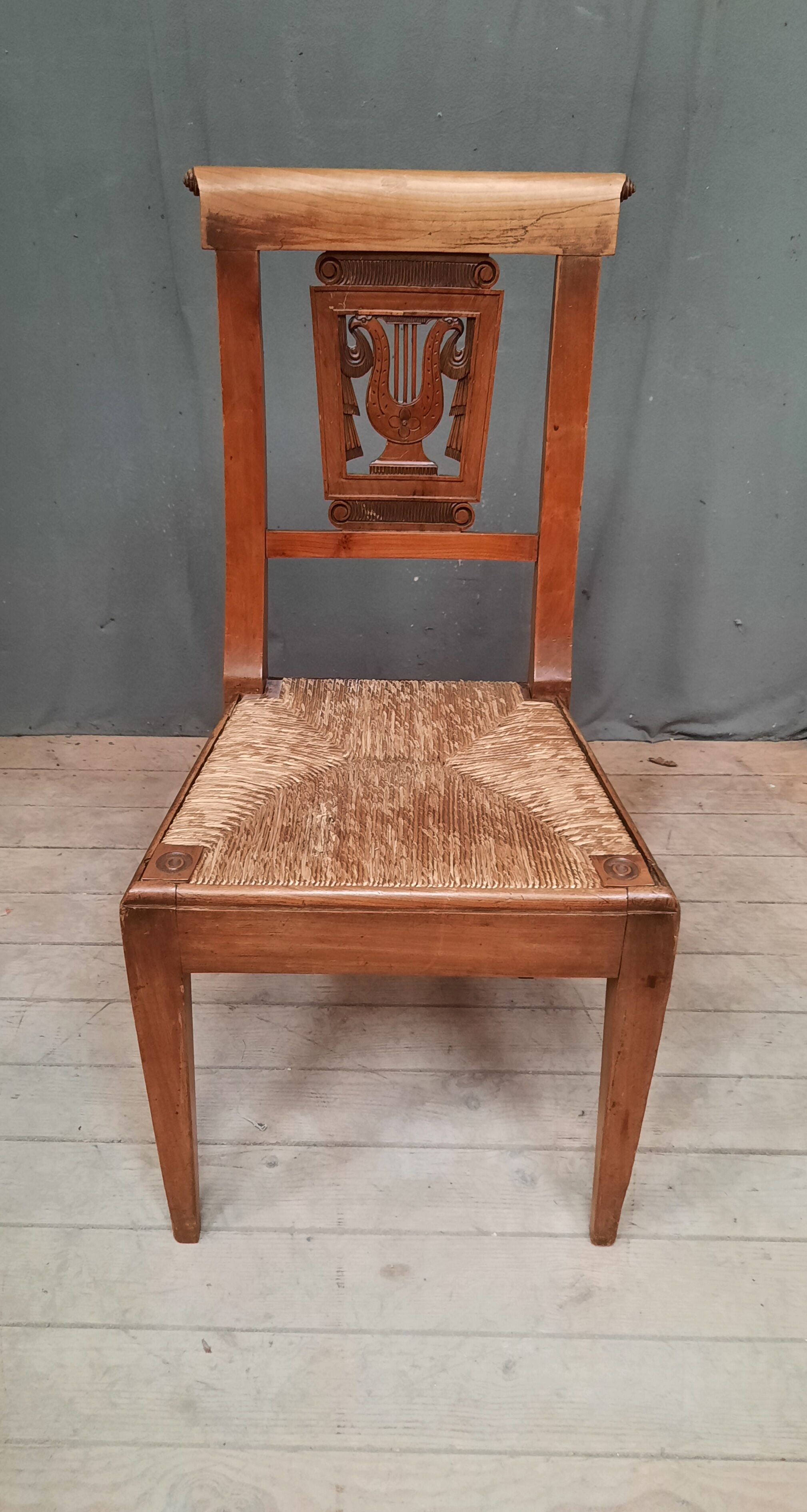 Straw chair nineteenth century