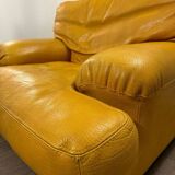 Fauteuil cuir jaune Rochebobois années 80/90