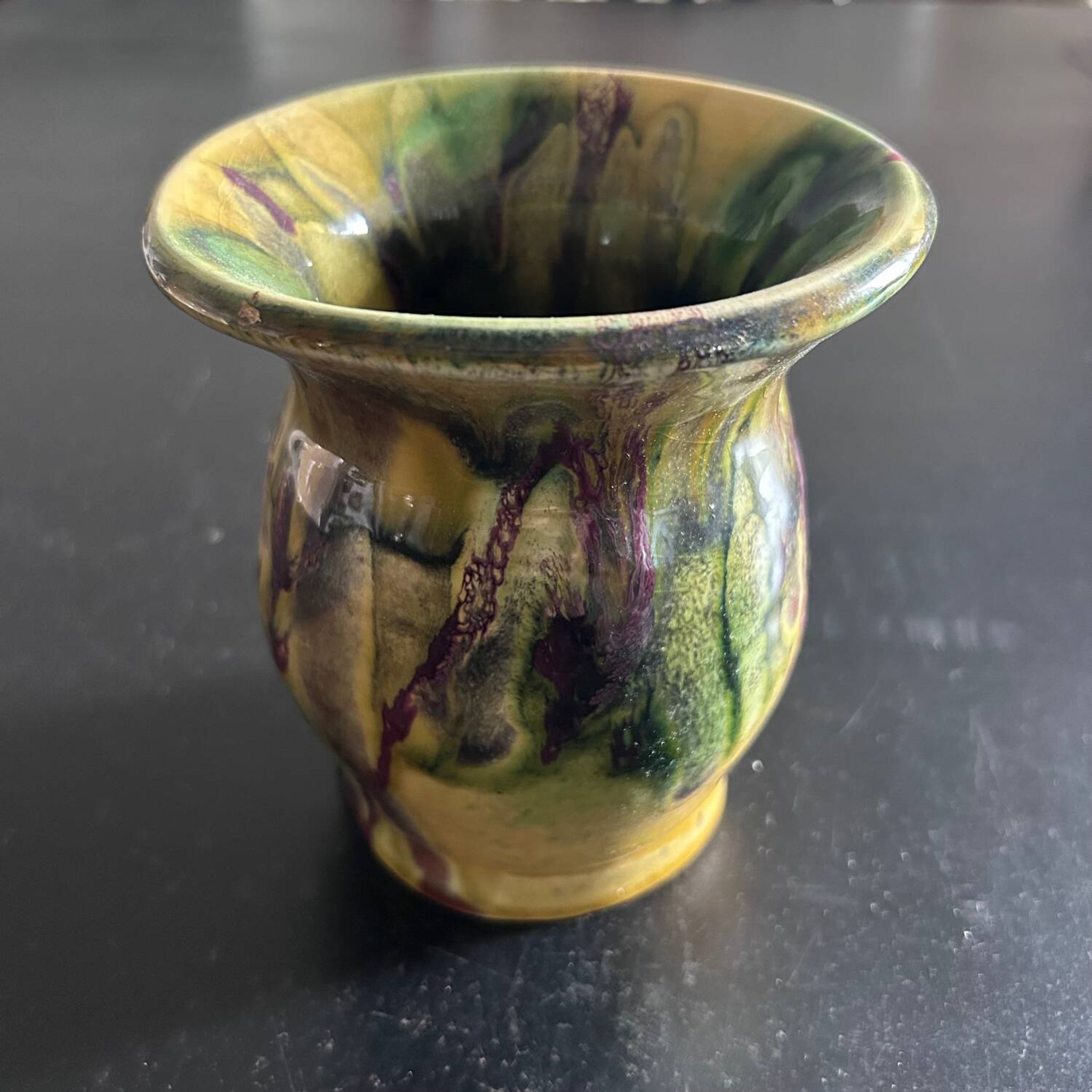 Provençal flamed vase