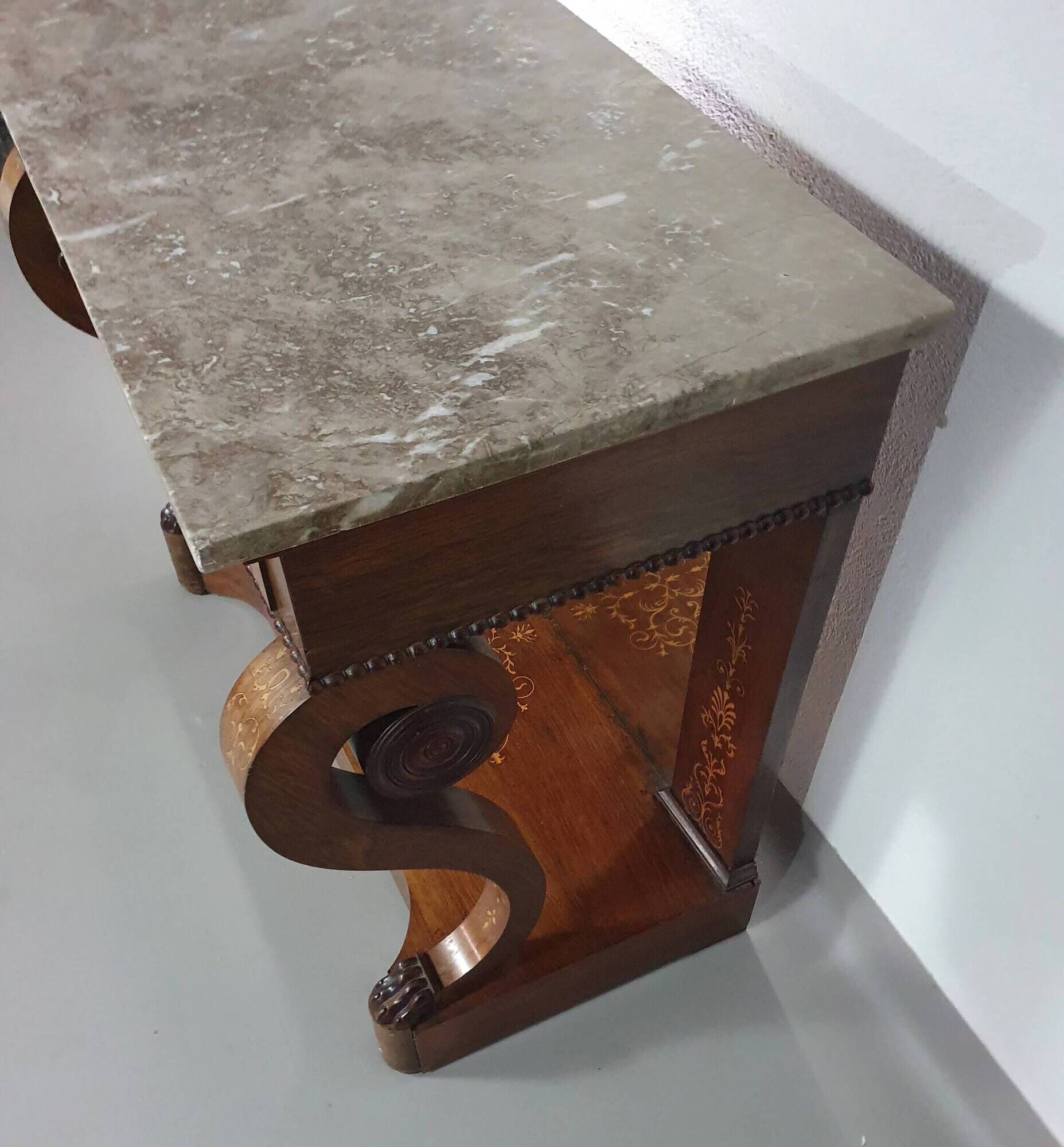 Trumeau / table d'appoint français des années 1830 avec marqueterie de bois