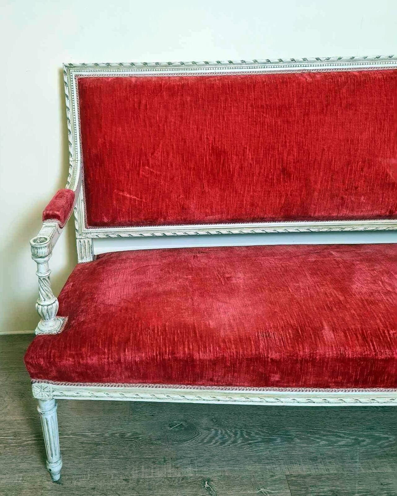 Magnificent Louis XVI 3-seater bench in lacquered wood