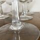 Coupes à champagne anciennes en verre gravé