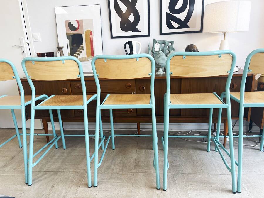 Set of 5 vintage high school/laboratory stools – 1980