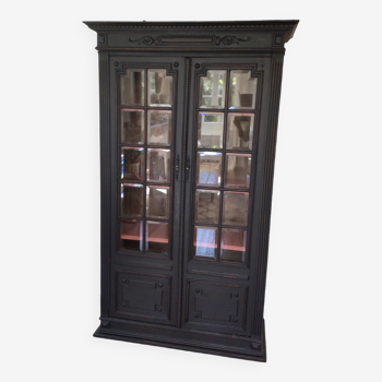 Black display bookcase