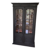 Black display bookcase