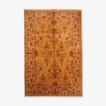 122cm x 183cm hand made Turkish carpets