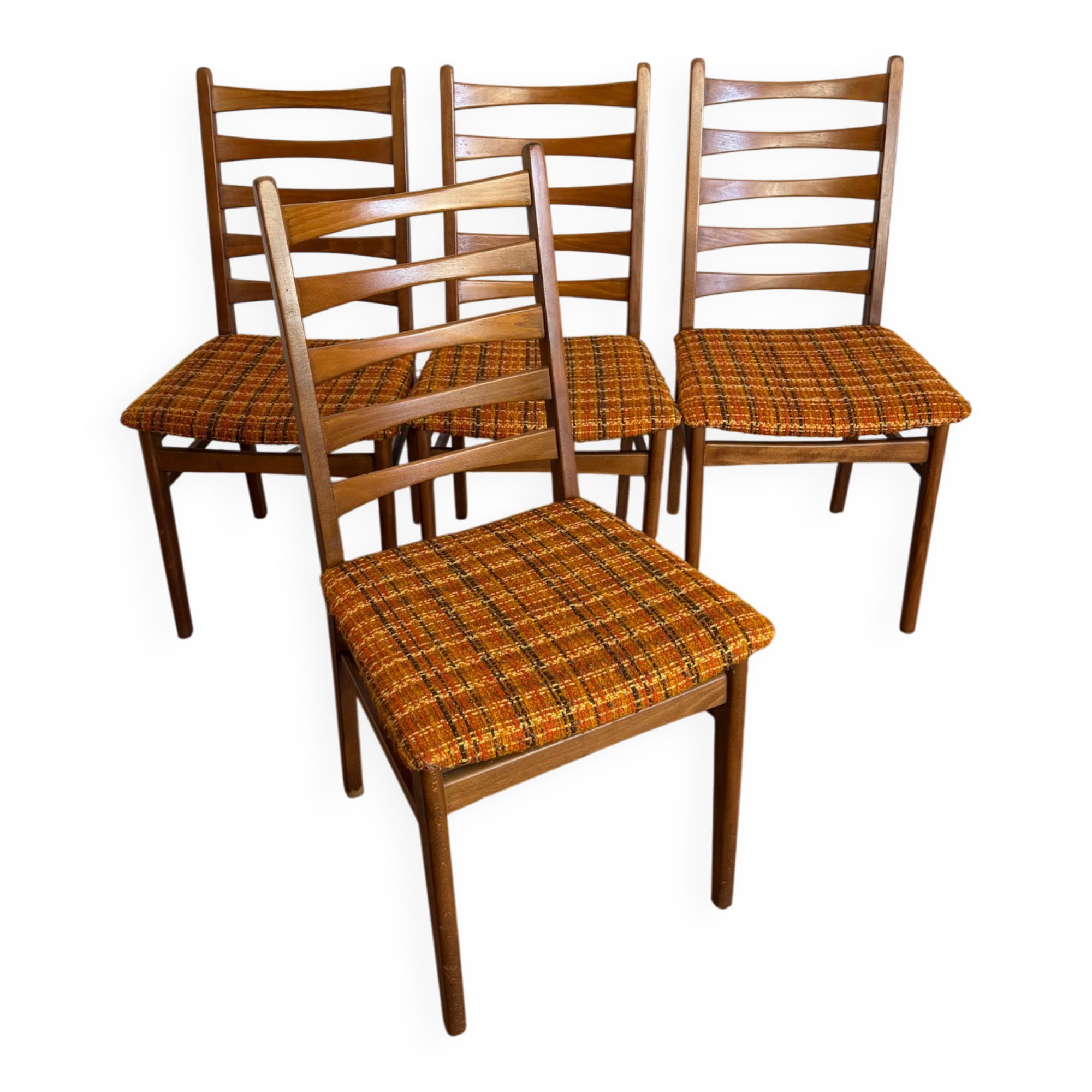 Set of 4 Scandinavian chairs from the 60s/70s.