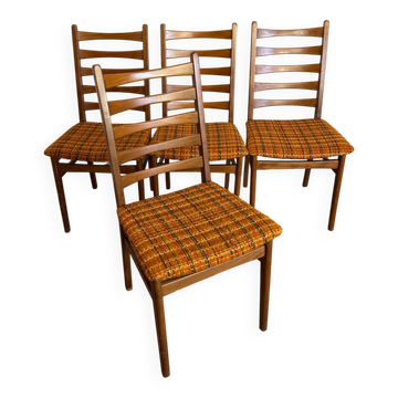 Set of 4 Scandinavian chairs from the 60s/70s.