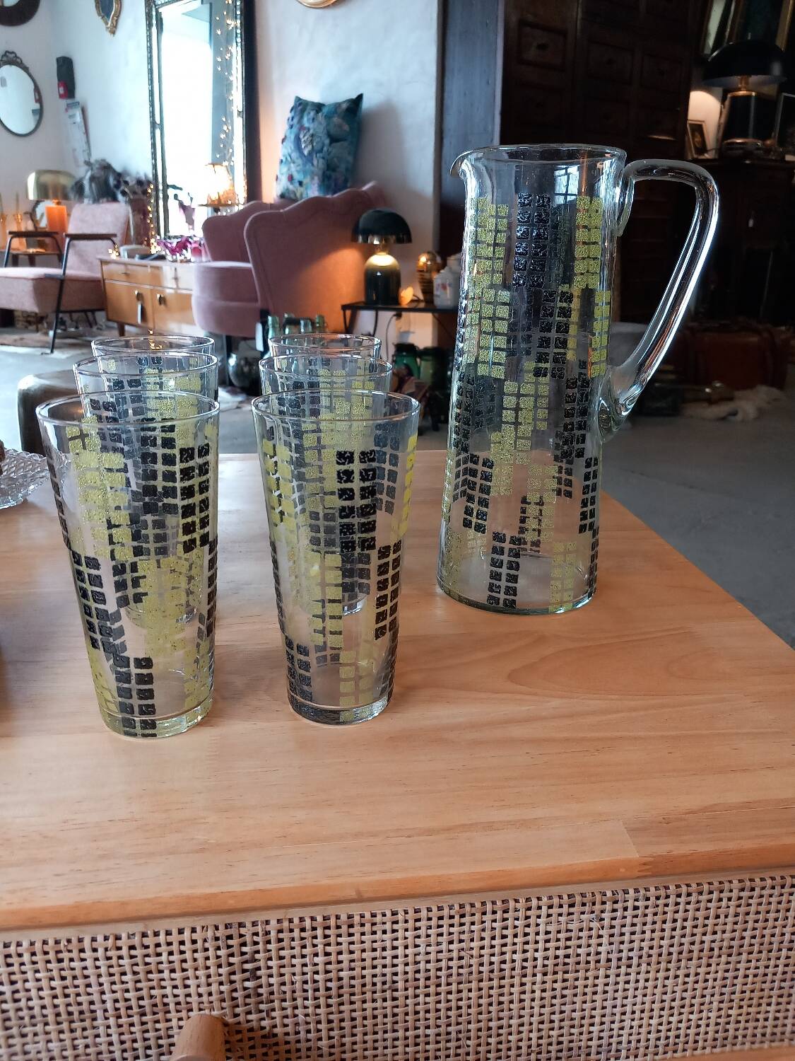 Orangeade service. 1950. glasses and carafe