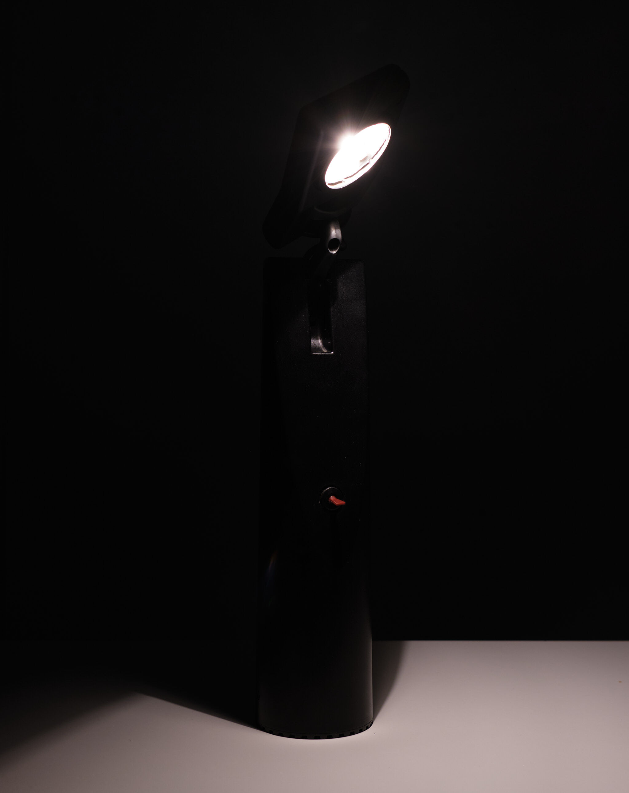 Table Lamp Luxo Mod, One Design Isao Hosoe Vintage 1980s Italy