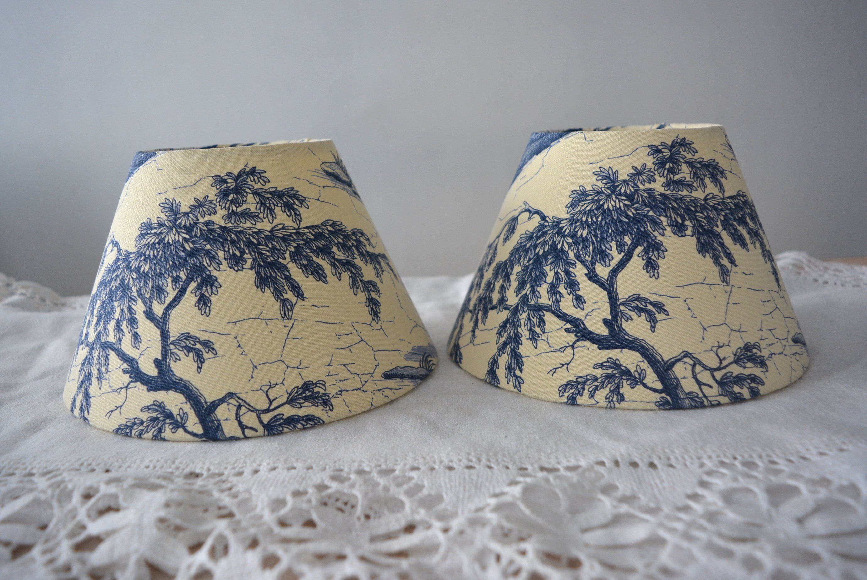 Set of 2 lampshades Toile Jouy