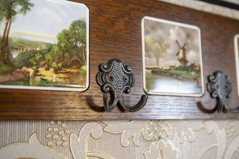 Early 20th Century Dutch Oak Wall Coat Rack with Decorative Tiles, 1950s